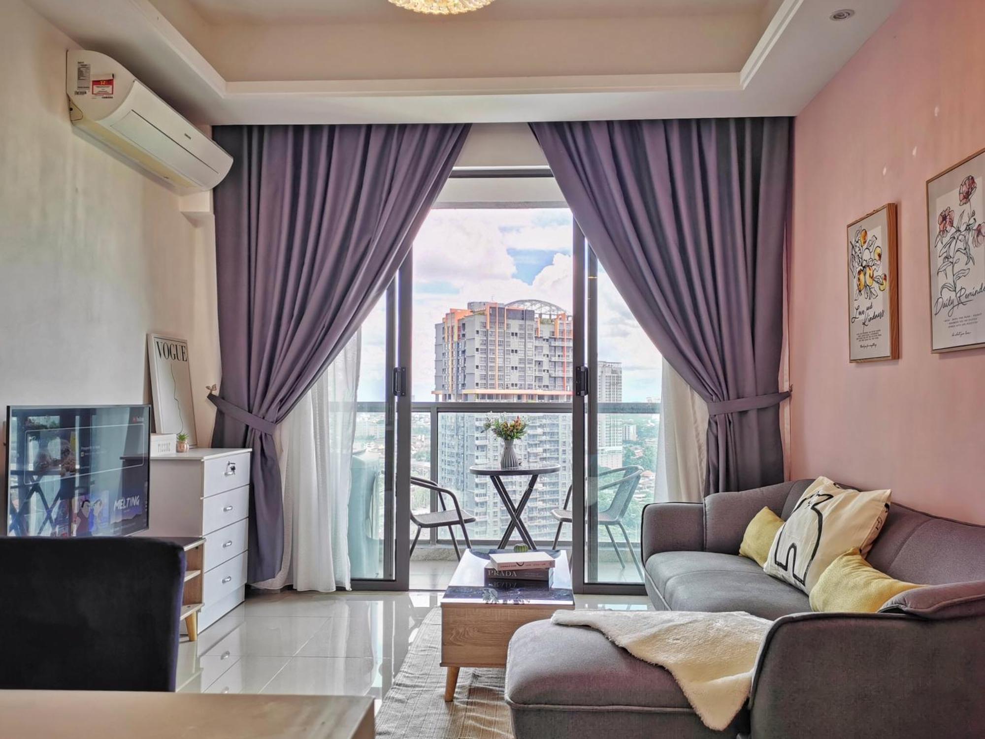 Yussy Homestay At R&F Princess Cove Johor Bahru Buitenkant foto