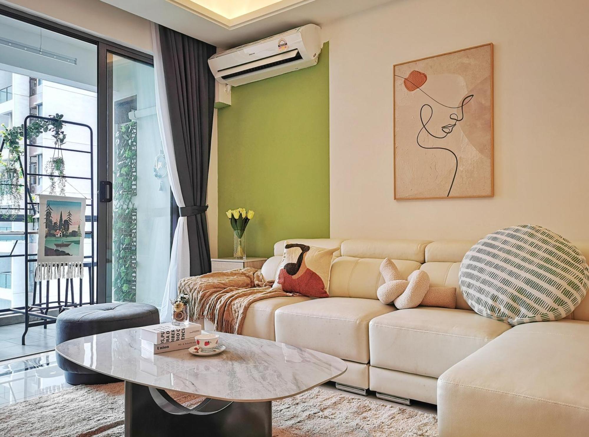 Yussy Homestay At R&F Princess Cove Johor Bahru Buitenkant foto