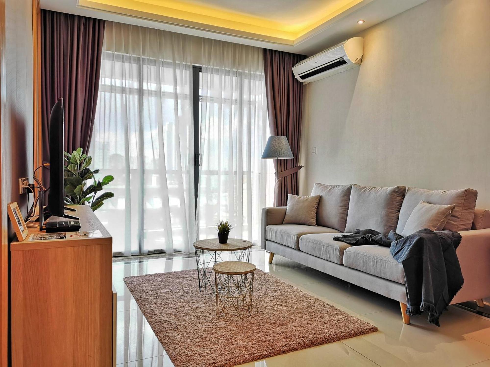 Yussy Homestay At R&F Princess Cove Johor Bahru Buitenkant foto